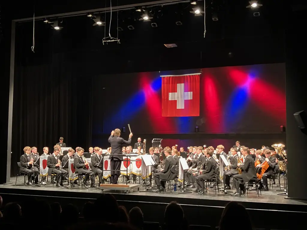Auftritt des Symphonischen Blasorchesters der Schweizer Armee im Theater Nebia anlässlich des EMF26. Bild: Johannes Reinhard